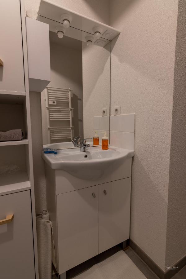 Magnifique Appartement Renove Dans Residence Saumur Zewnętrze zdjęcie